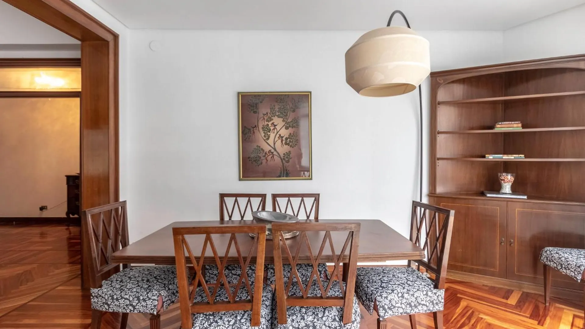Апартаменты Elegancia Con Diseno Clasico Бильбао