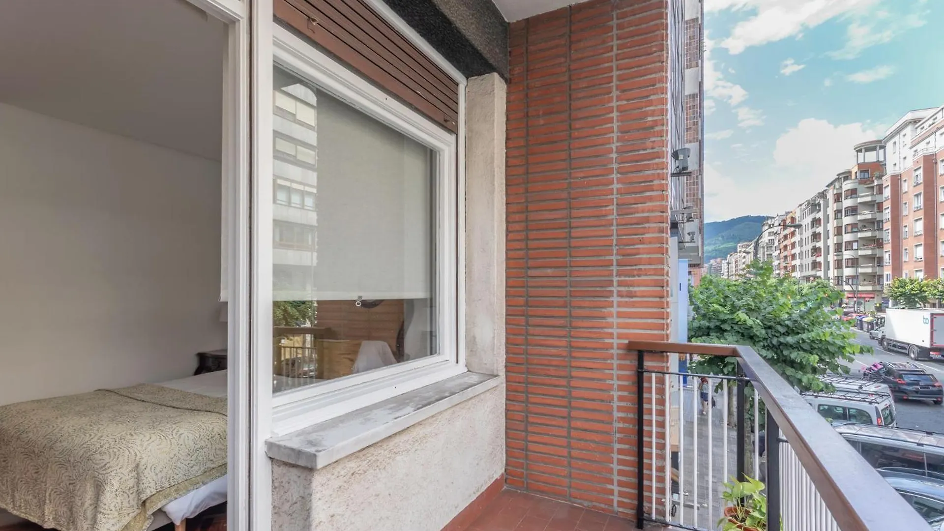 Elegancia Con Diseno Clasico Бильбао Апартаменты
