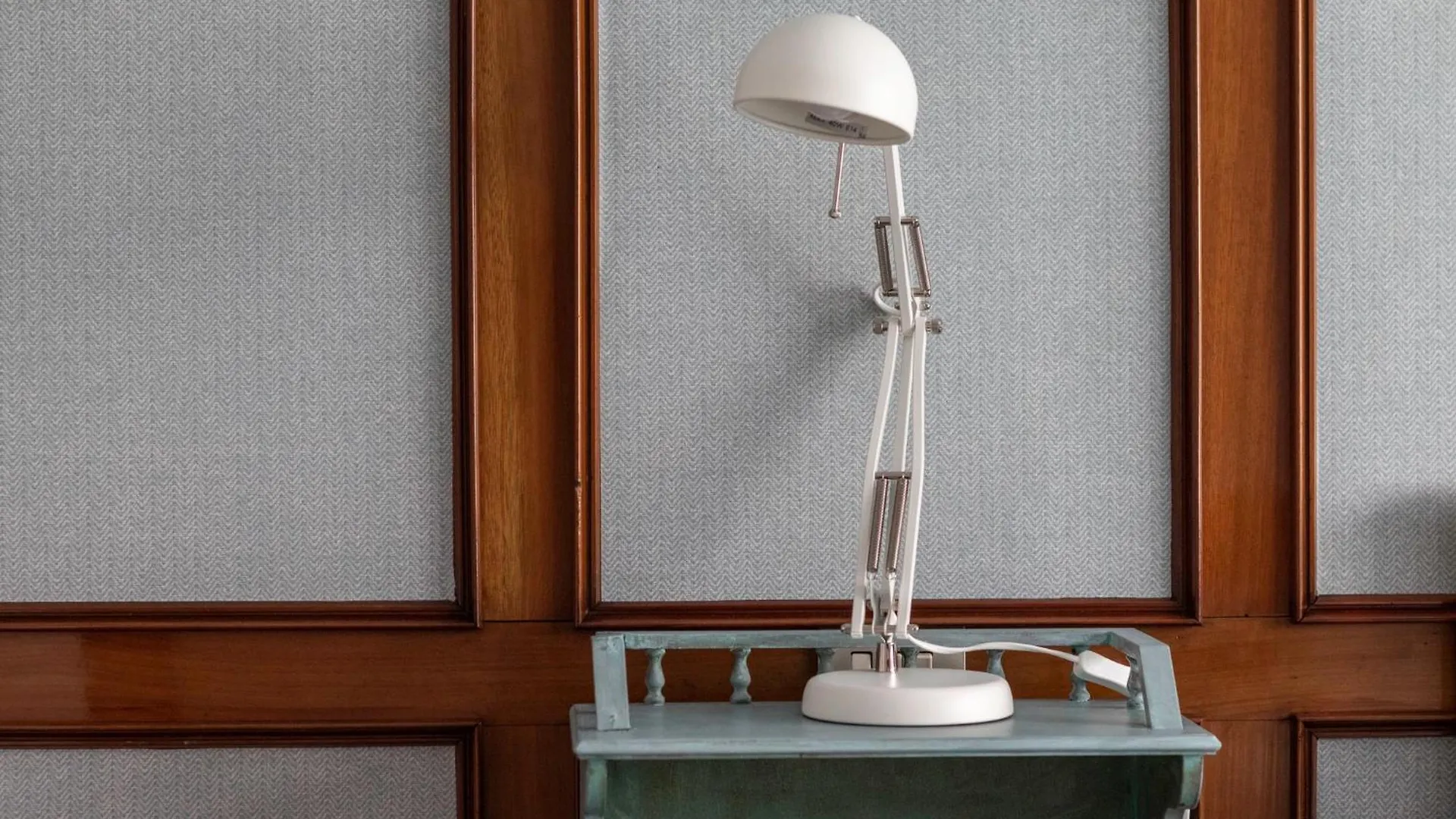 Elegancia Con Diseno Clasico Бильбао